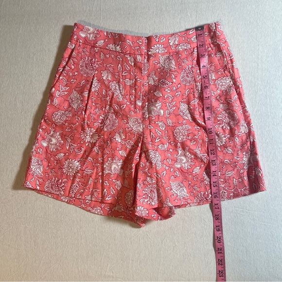 J Crew Pink Floral Linen Blend High Waisted Shorts, Size 4 w/ Front Pockets - Picture 2 of 10